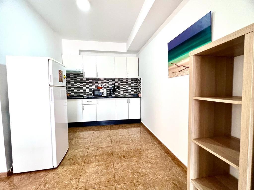 Franmay Apartments - 7 Modern Apartments Near The Beach & City, Perfect For Nomads, Travellers, Families, Watersports! Санта-Марія Екстер'єр фото